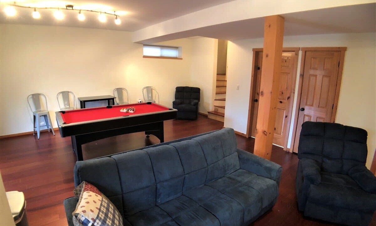 Photo of Bedroom in Sylvan Shores