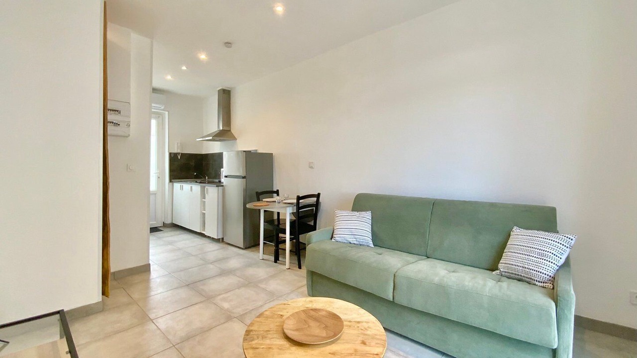 Photo of Livingroom in Faubourg