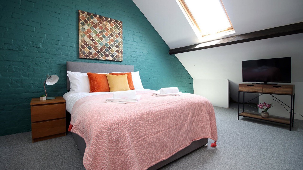 Photo of Bedroom in Newport