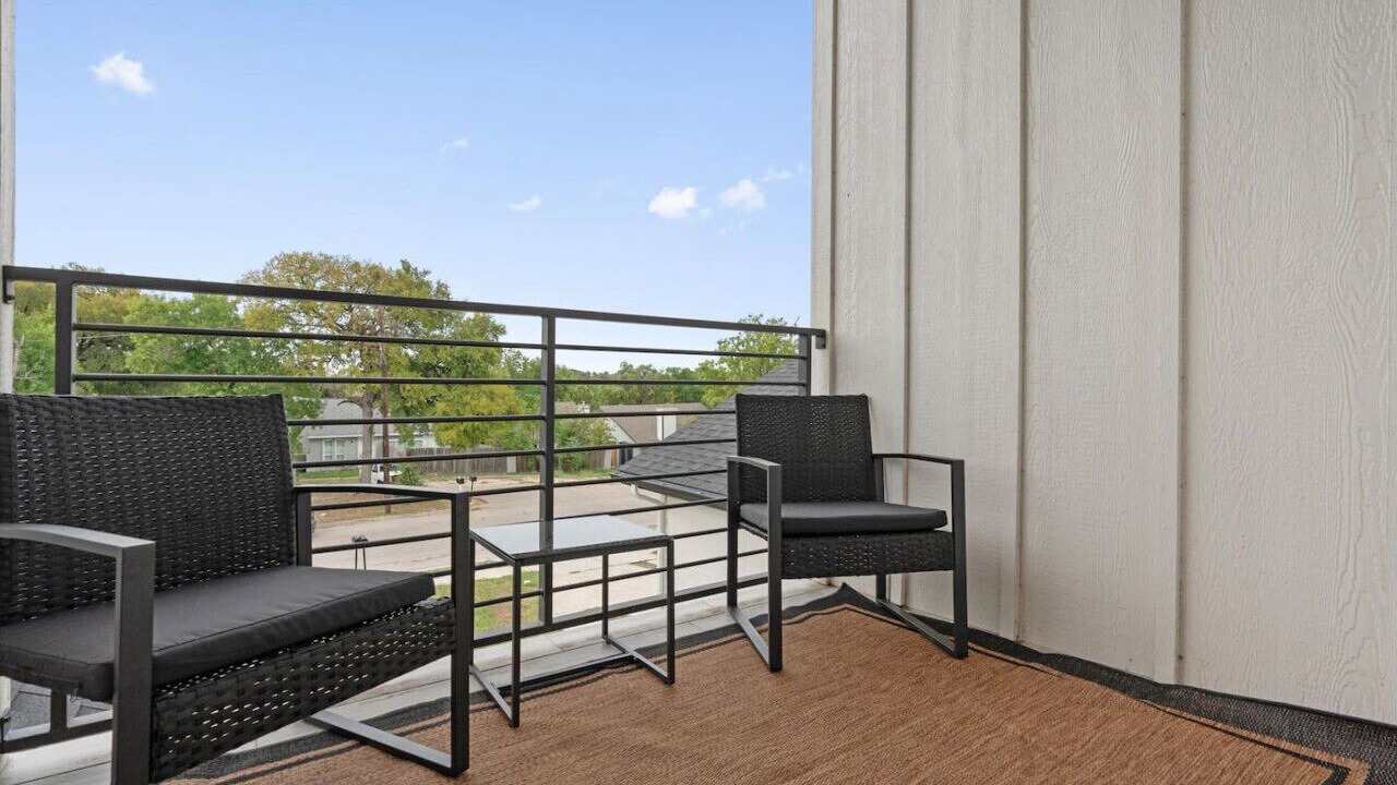 Photo of Outdoor in University Hills and Windsor Park
