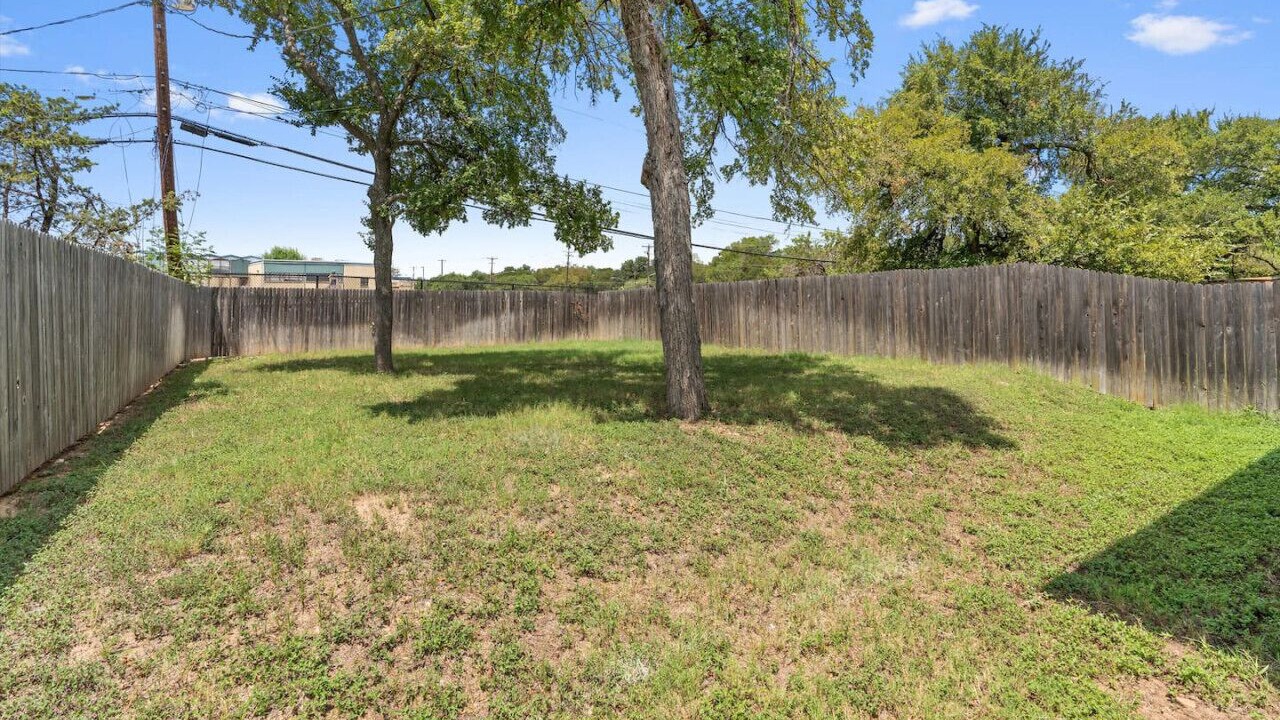 Photo of Outdoor in University Hills and Windsor Park