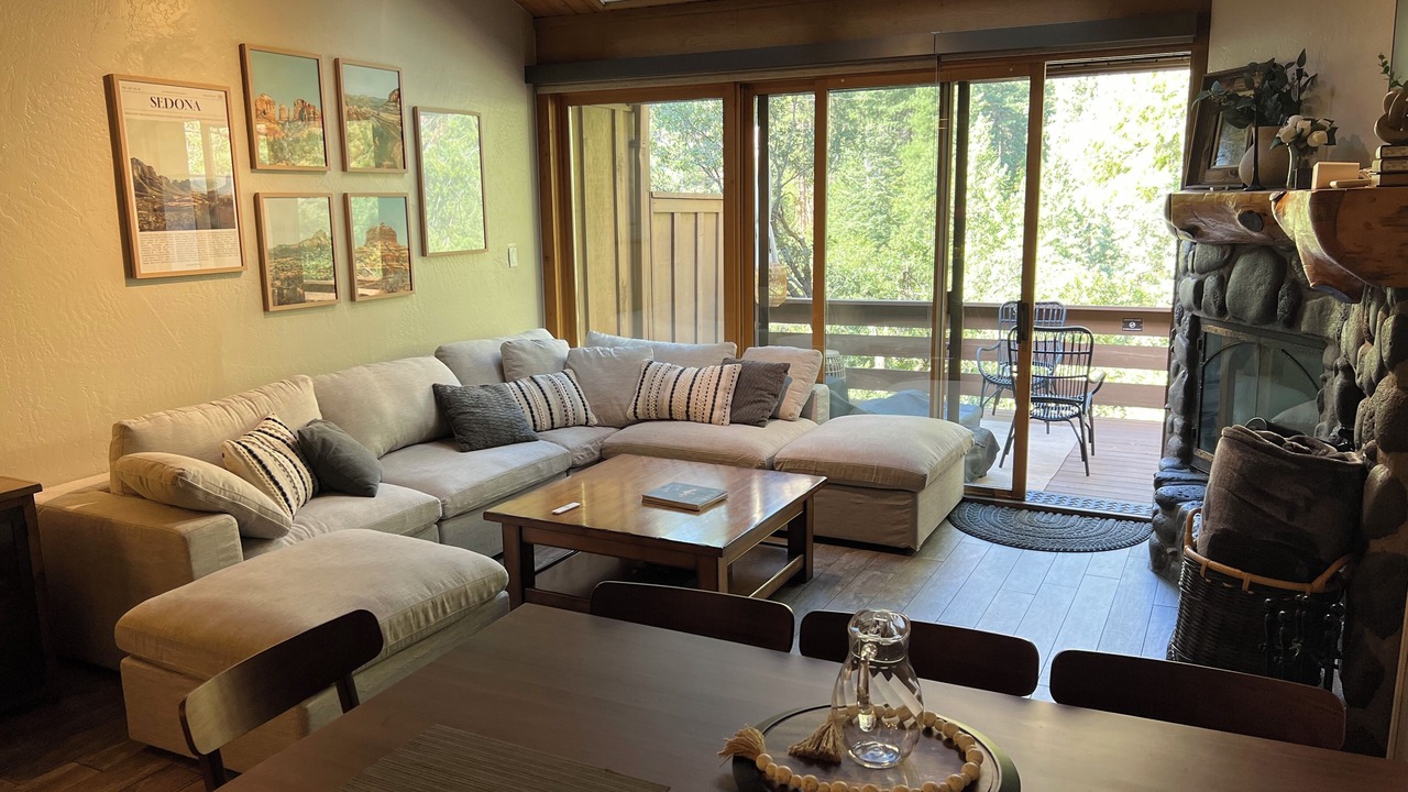 Photo of Livingroom in Sedona