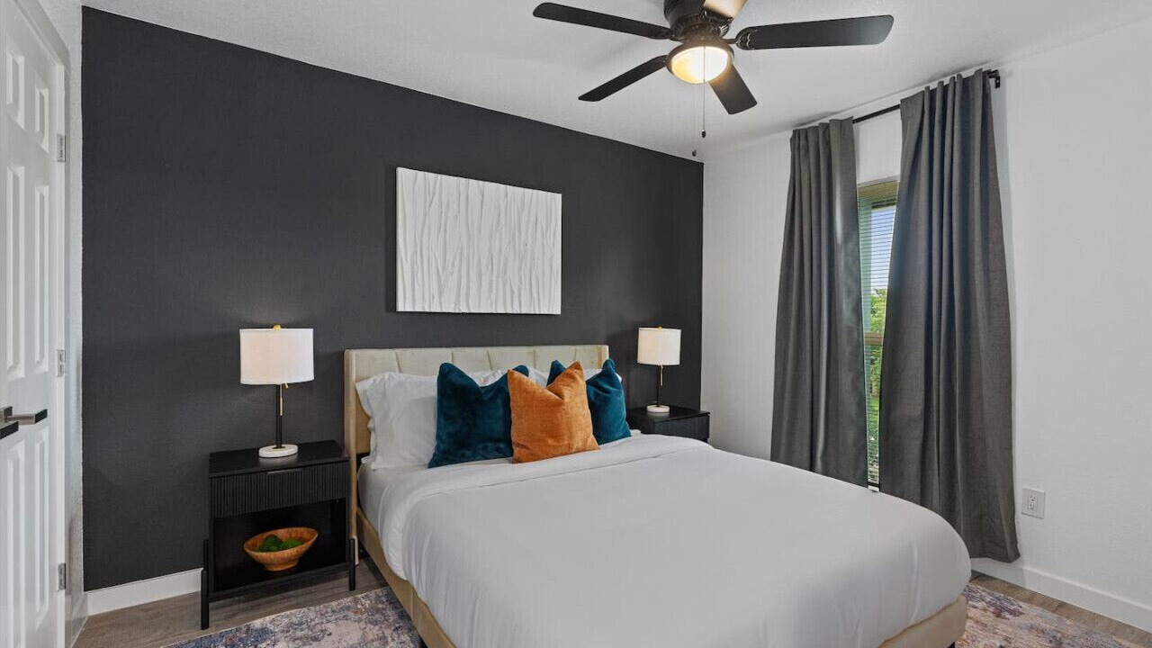 Photo of Bedroom in Coronado Hills