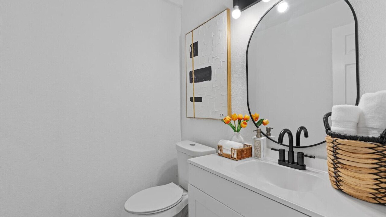 Photo of Bathroom in Coronado Hills