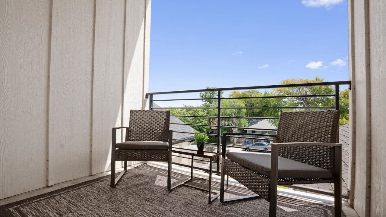 Photo of Outdoor in University Hills and Windsor Park