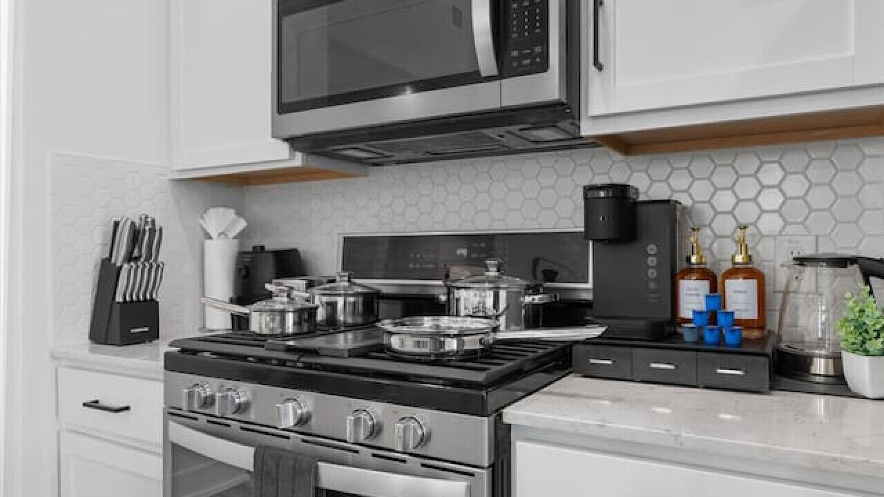 Photo of Kitchen in University Hills and Windsor Park