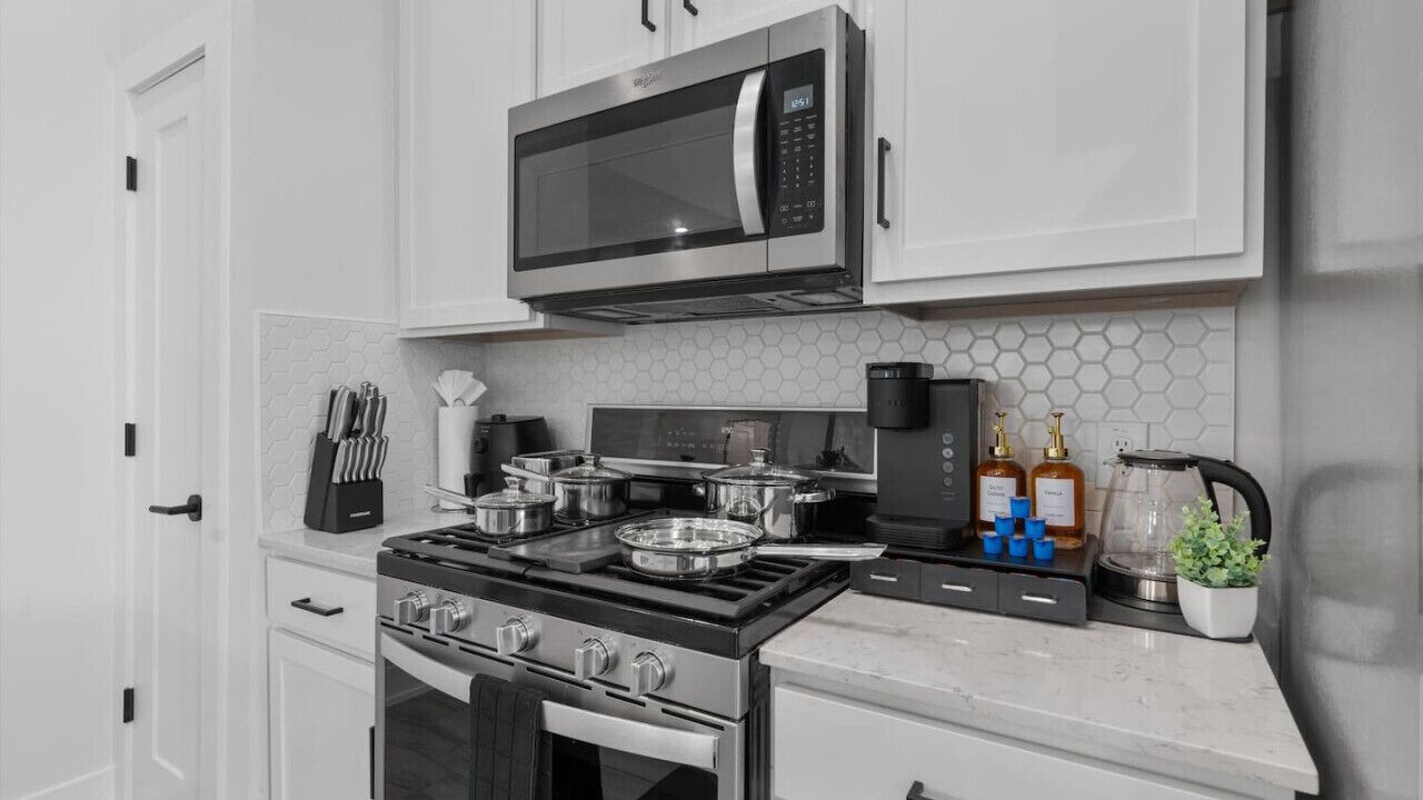 Photo of Kitchen in University Hills and Windsor Park