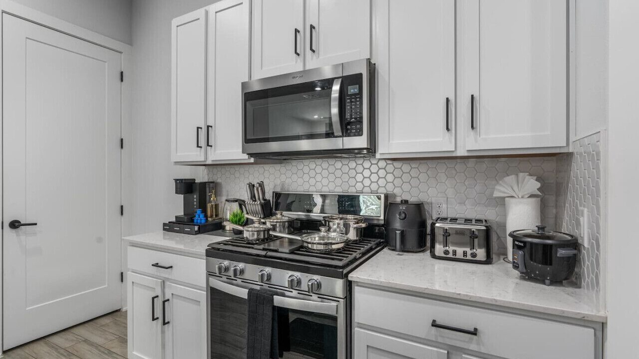 Photo of Kitchen in University Hills and Windsor Park