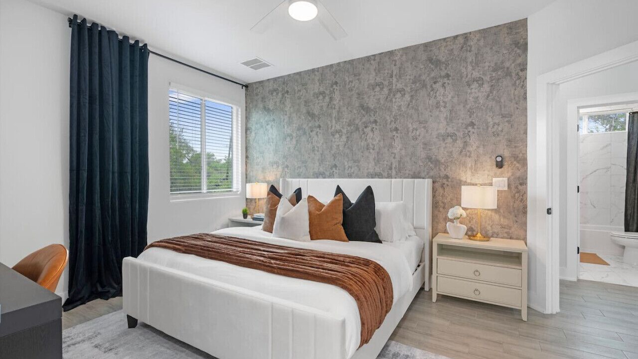 Photo of Bedroom in University Hills and Windsor Park