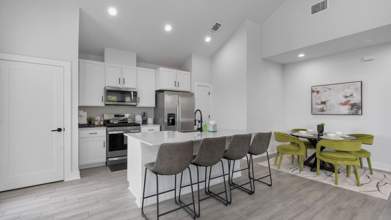 Photo of Kitchen in University Hills and Windsor Park