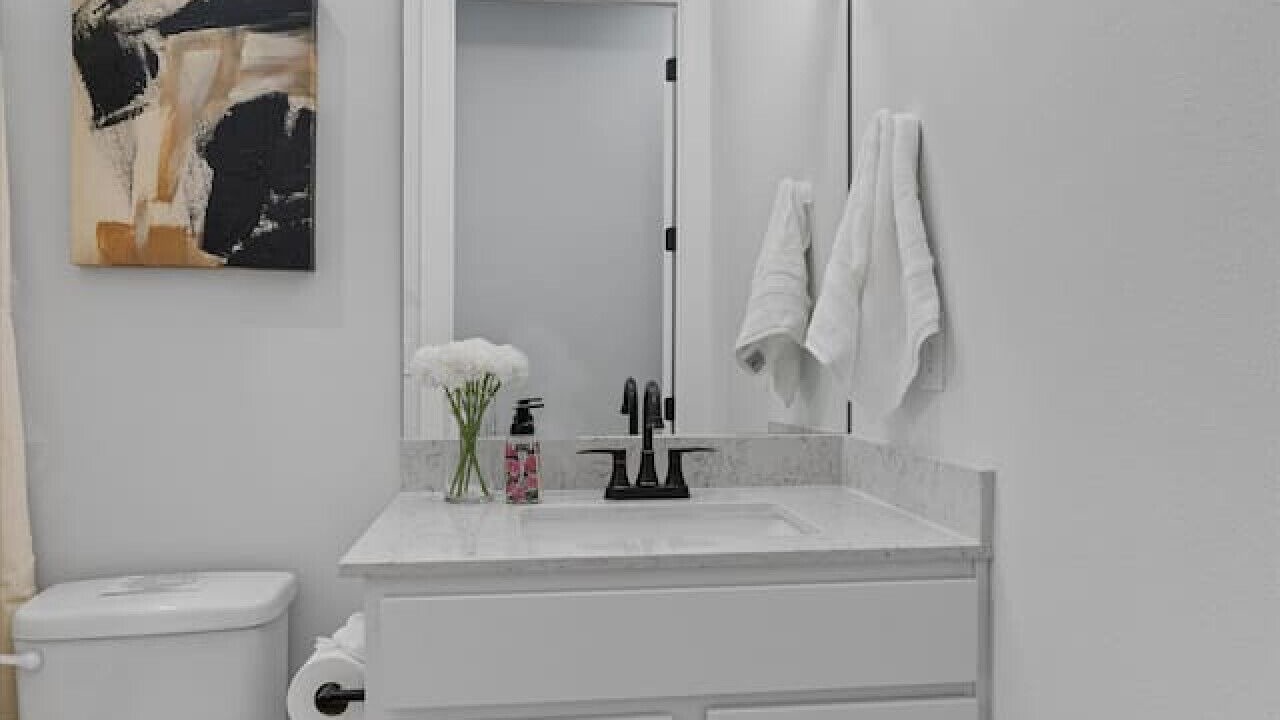 Photo of Bathroom in University Hills and Windsor Park