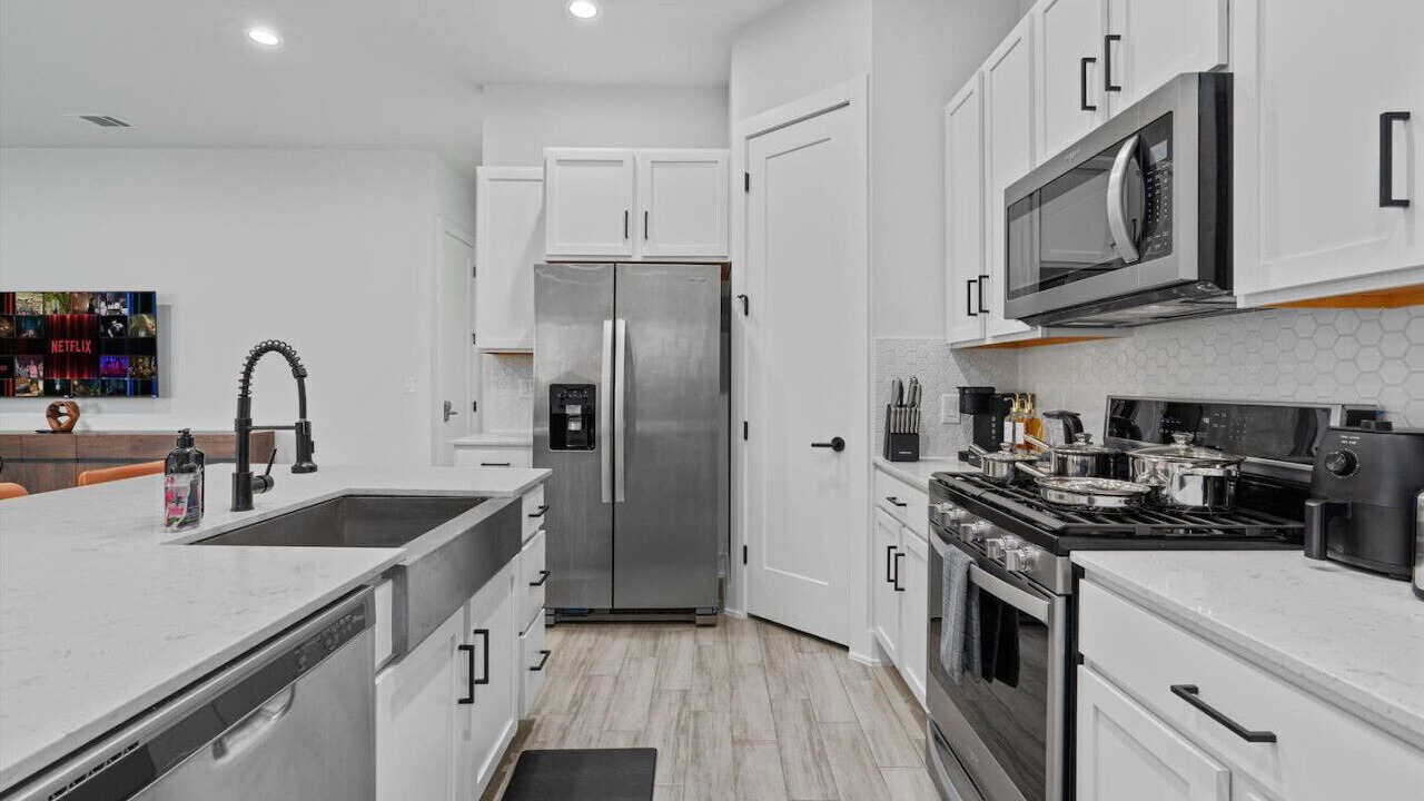 Photo of Kitchen in University Hills and Windsor Park
