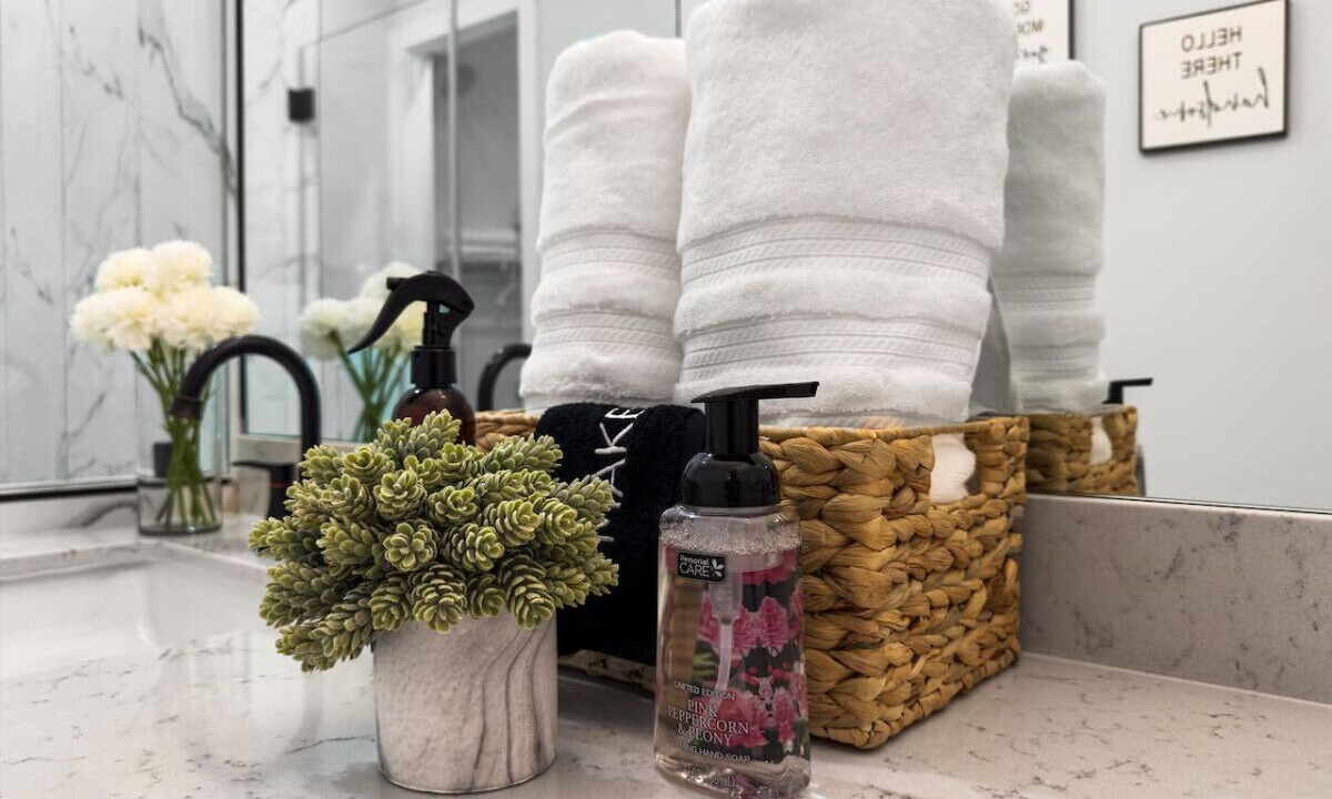Photo of Bathroom in University Hills and Windsor Park