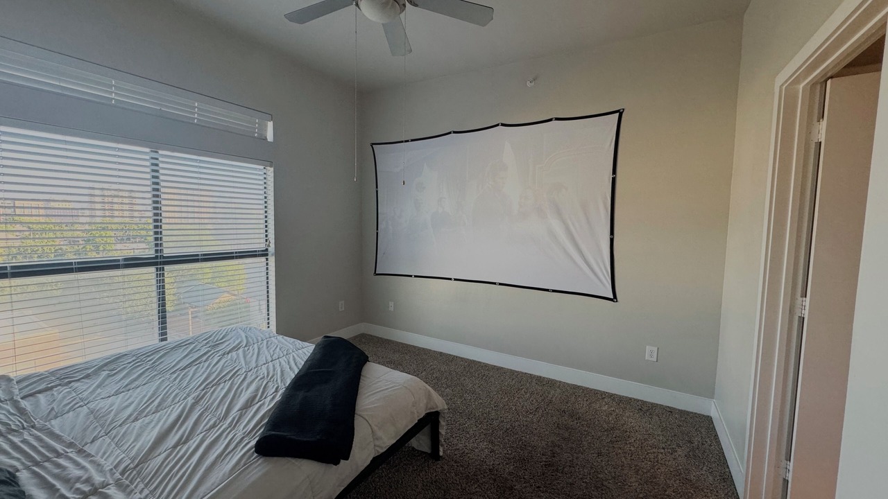Photo of Bedroom in Oak Lawn