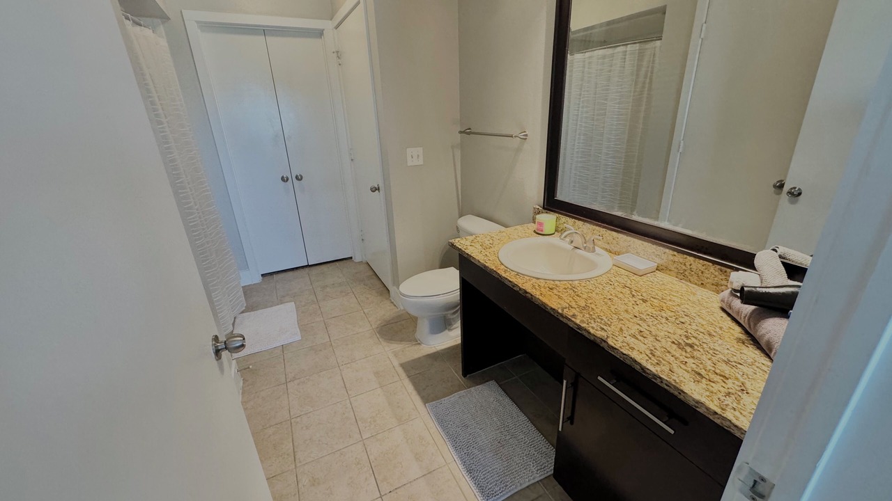 Photo of Bathroom in Oak Lawn