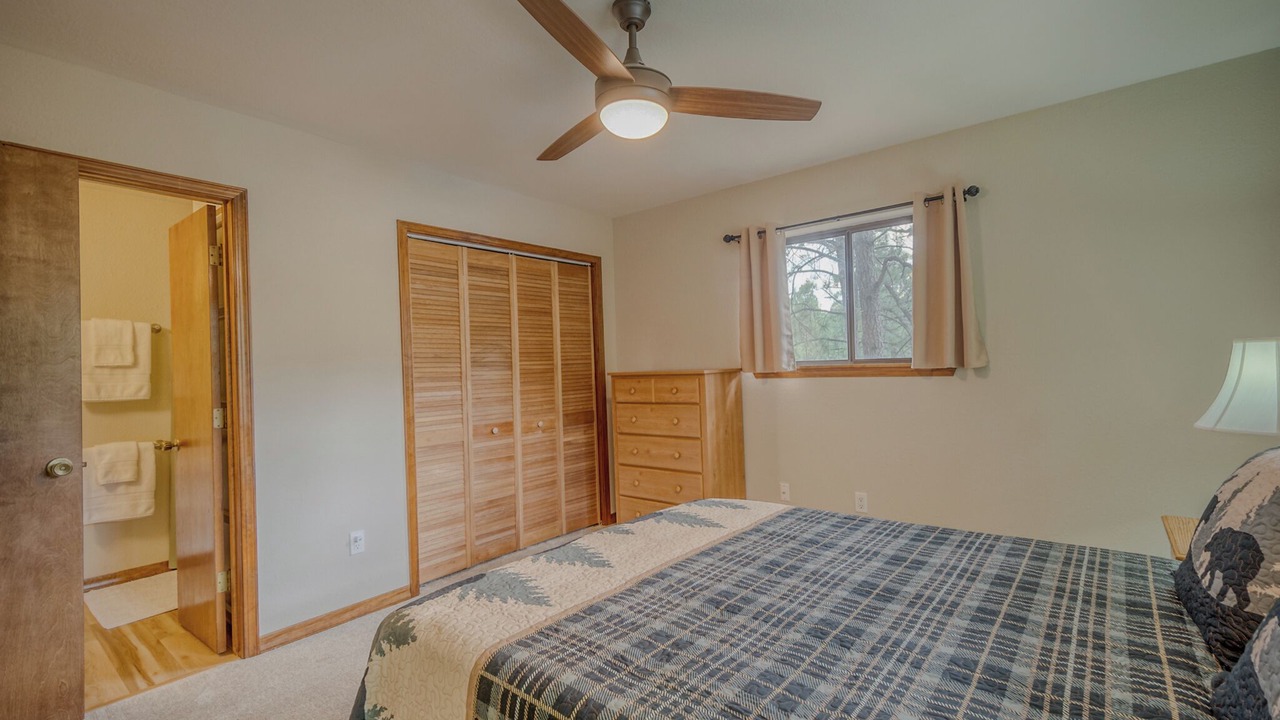 Photo of Bedroom in Ruidoso
