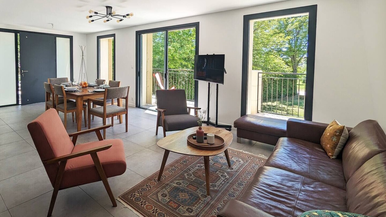 Photo of Livingroom in Lambesc