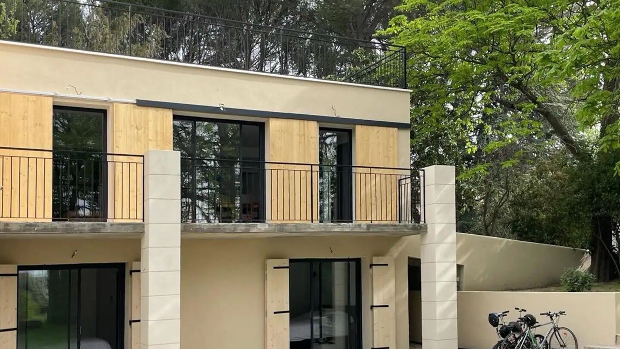Photo of Outdoor in Lambesc