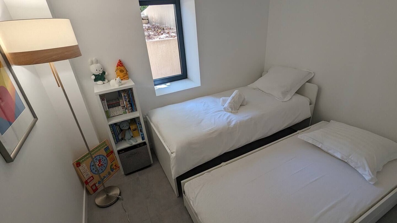 Photo of Bedroom in Lambesc