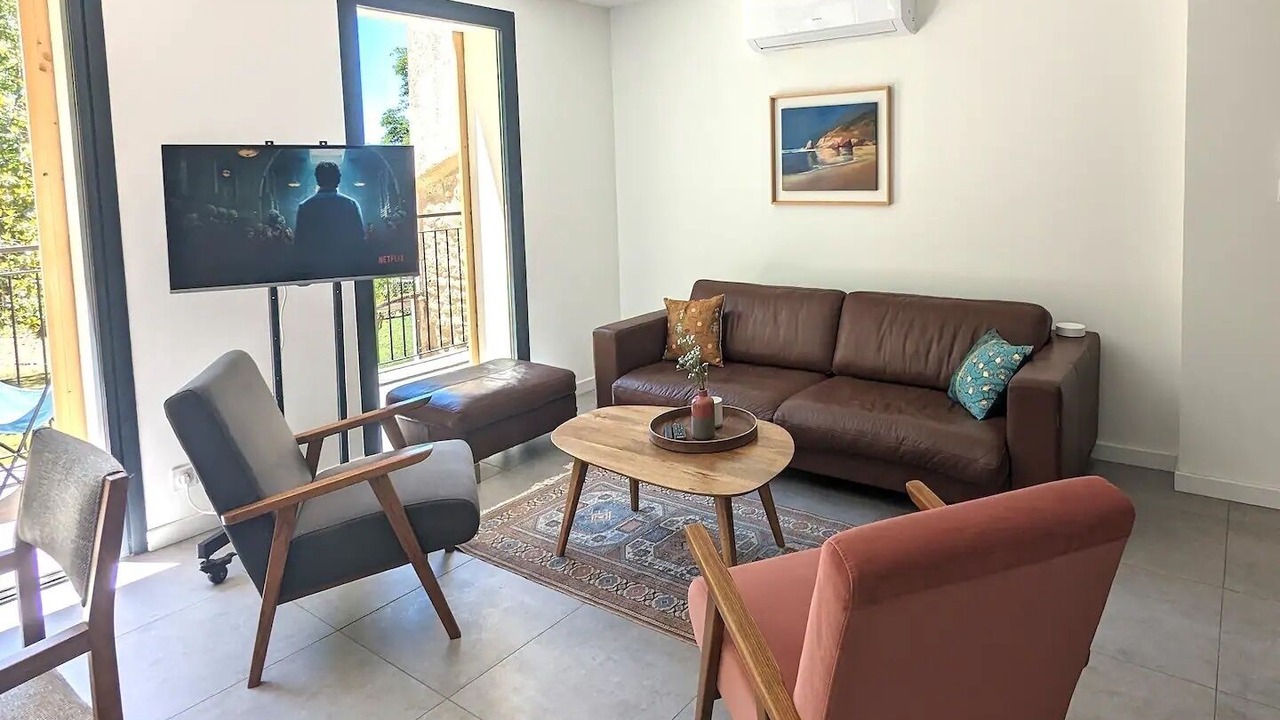Photo of Livingroom in Lambesc