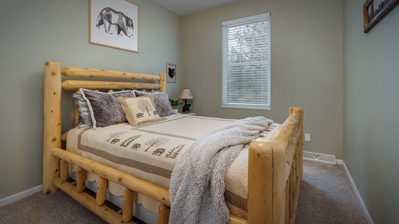 Photo of Bedroom in Pellston