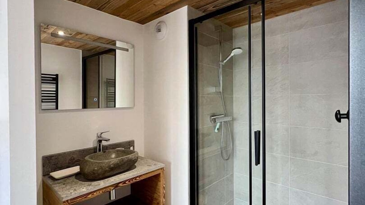 Photo of Bathroom in Le Praz de Lys