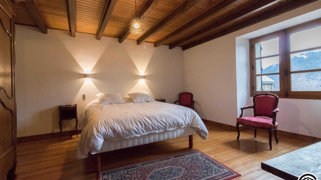 Photo of Bedroom in Garin