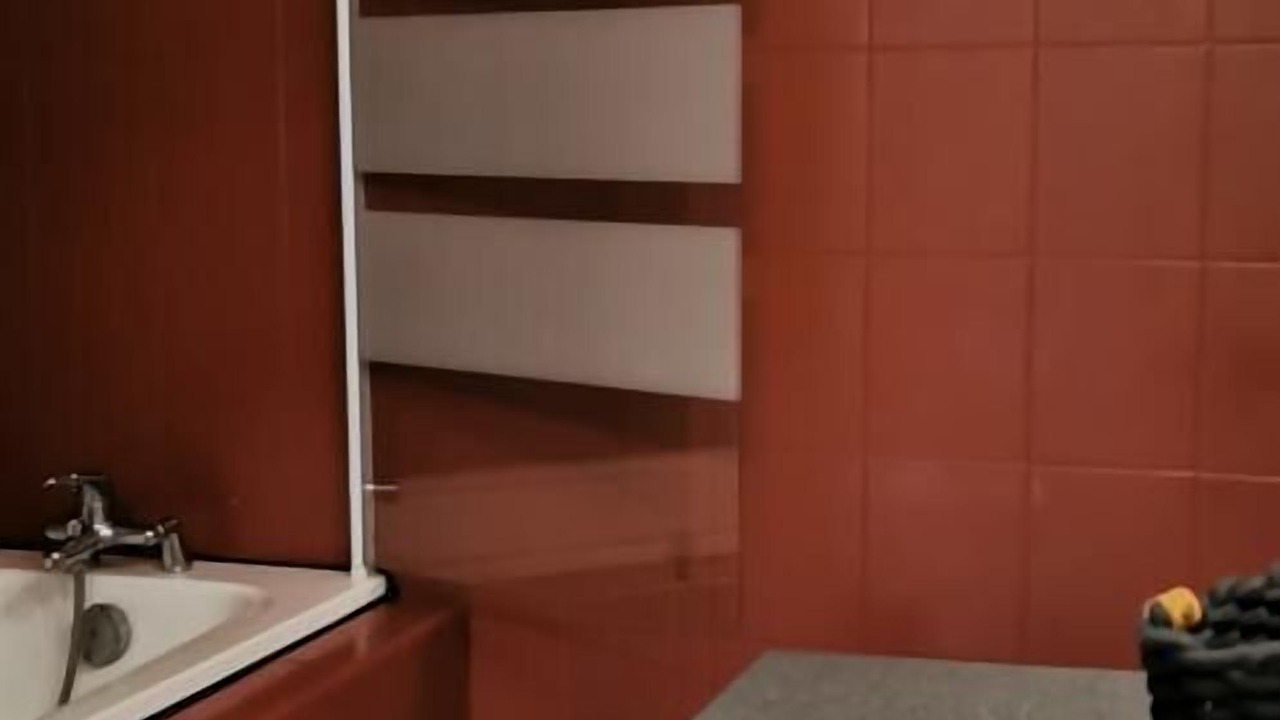 Photo of Bathroom in Auriac-sur-Vendinelle