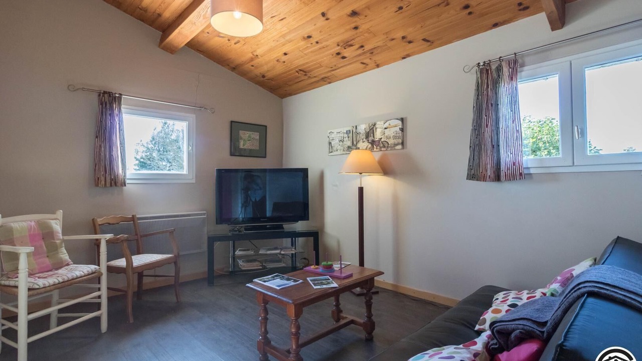 Photo of Livingroom in Auriac-sur-Vendinelle