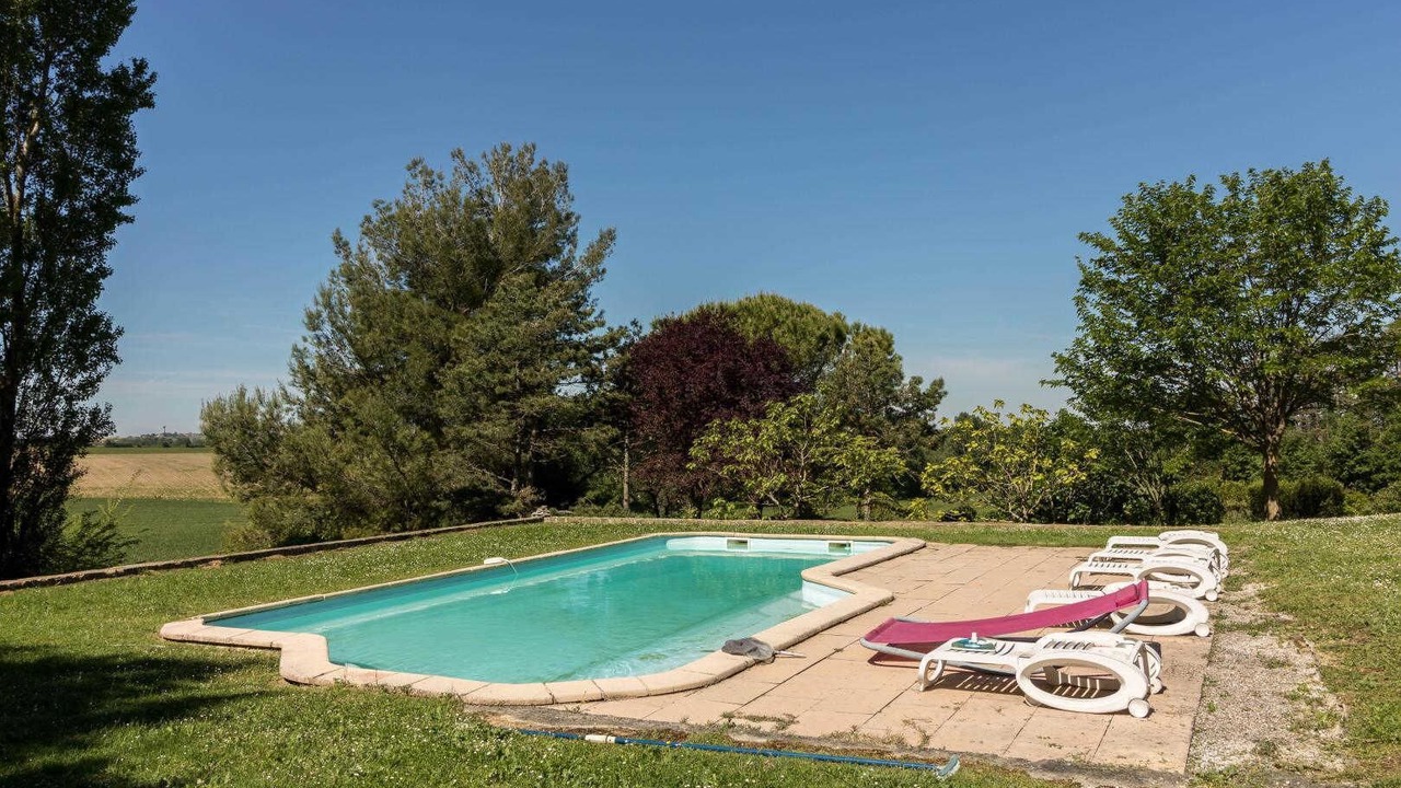 Photo of Outdoor in Auriac-sur-Vendinelle