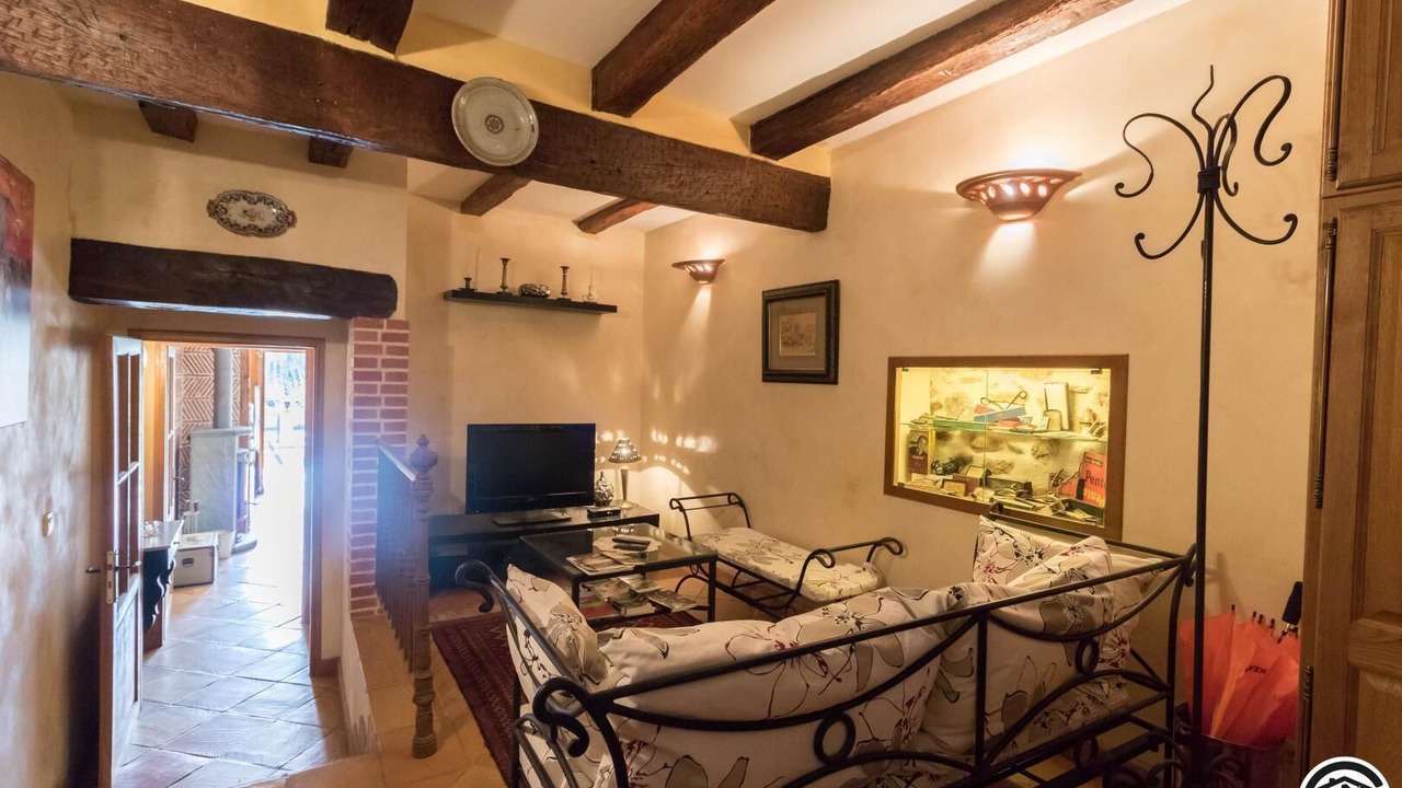 Photo of Others in Le Plan