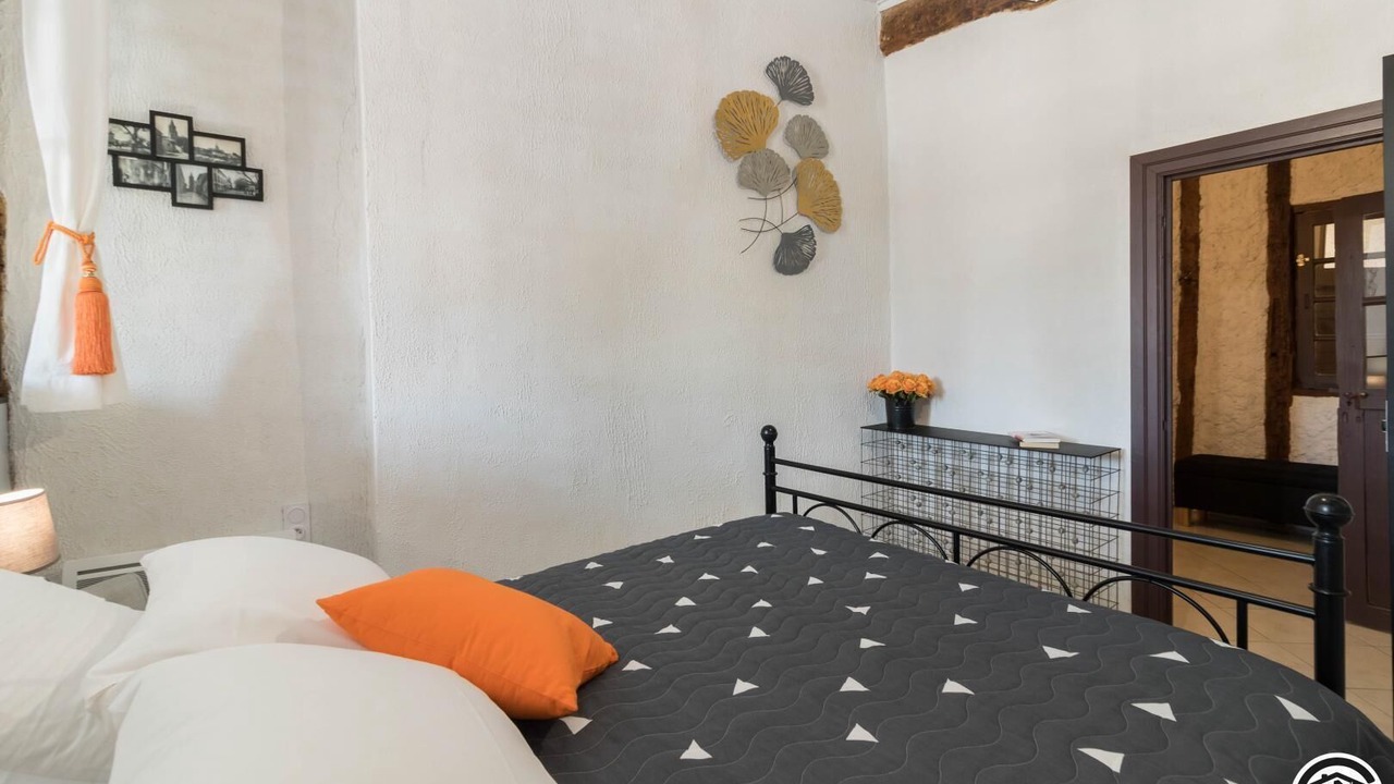 Photo of Bedroom in Saint-Felix-Lauragais