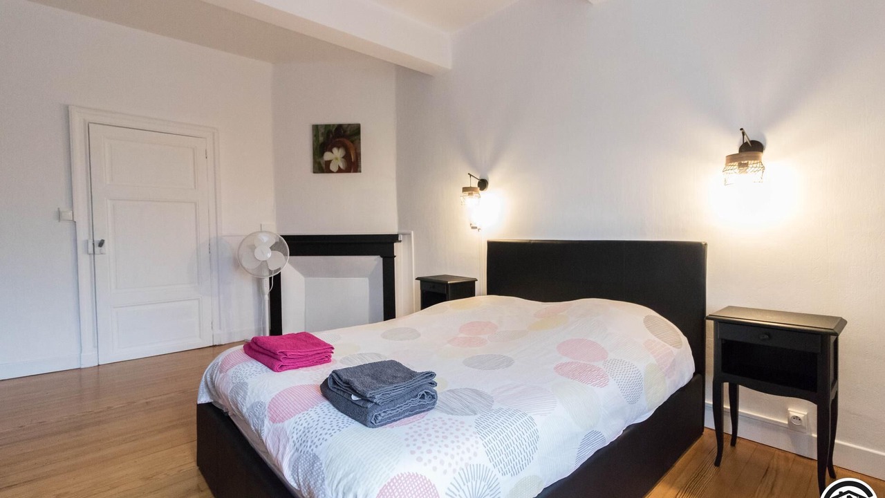 Photo of Bedroom in Villaudric