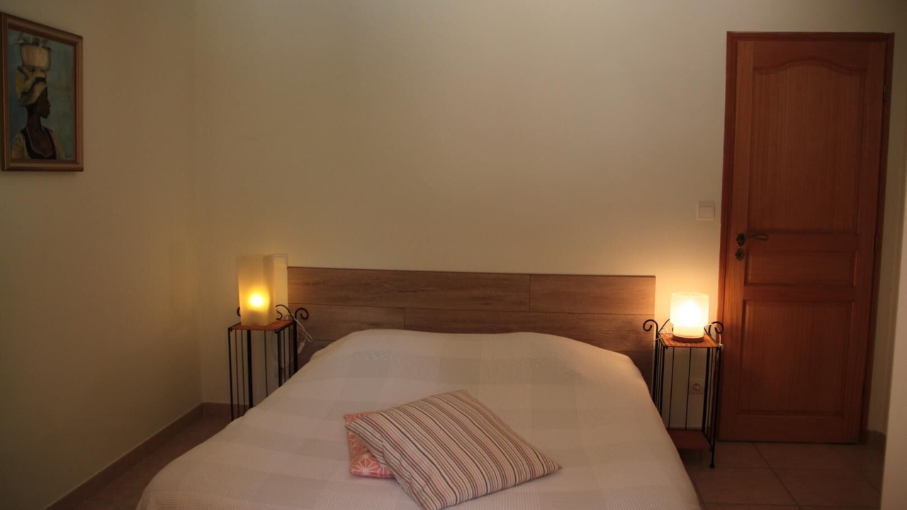 Photo of Bedroom in Esperce