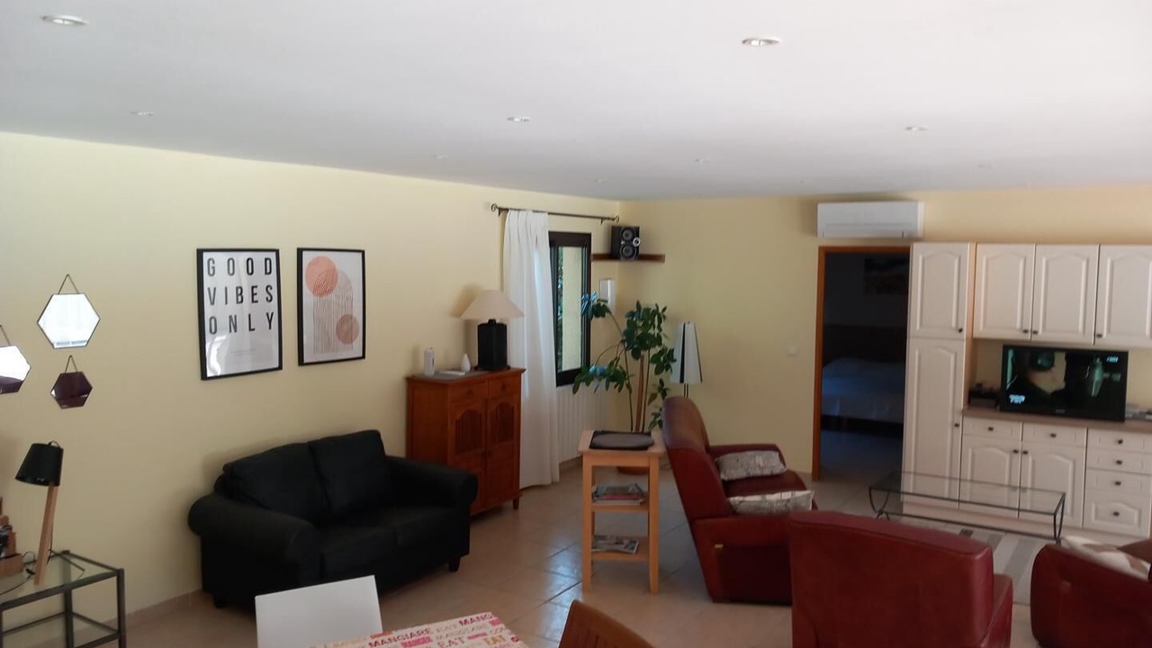 Photo of Livingroom in Esperce