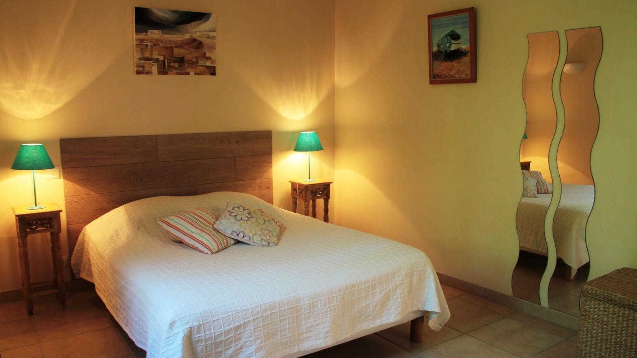 Photo of Bedroom in Esperce