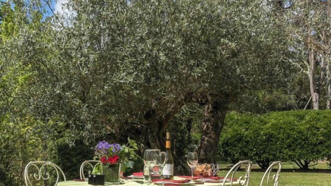 Photo of Outdoor in Marquefave