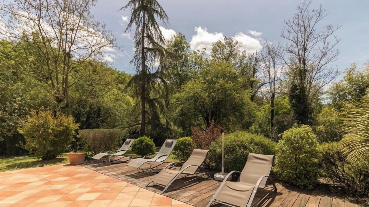 Photo of Outdoor in Marquefave