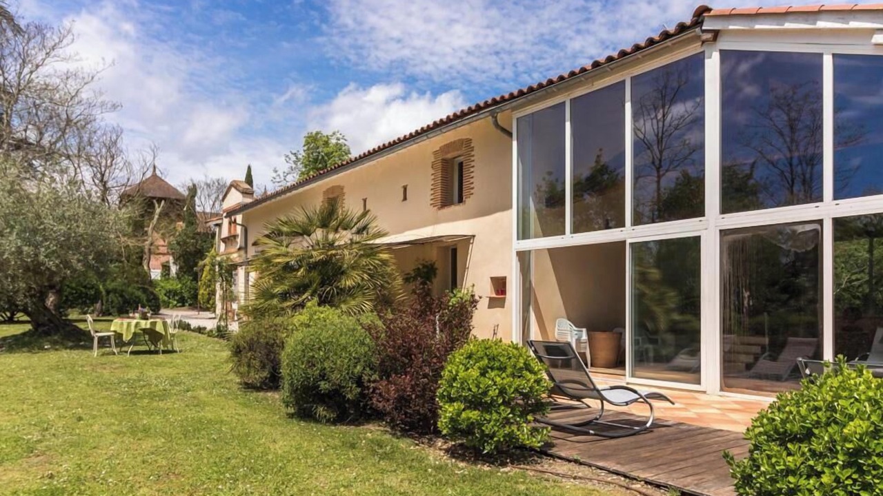 Photo of Outdoor in Marquefave