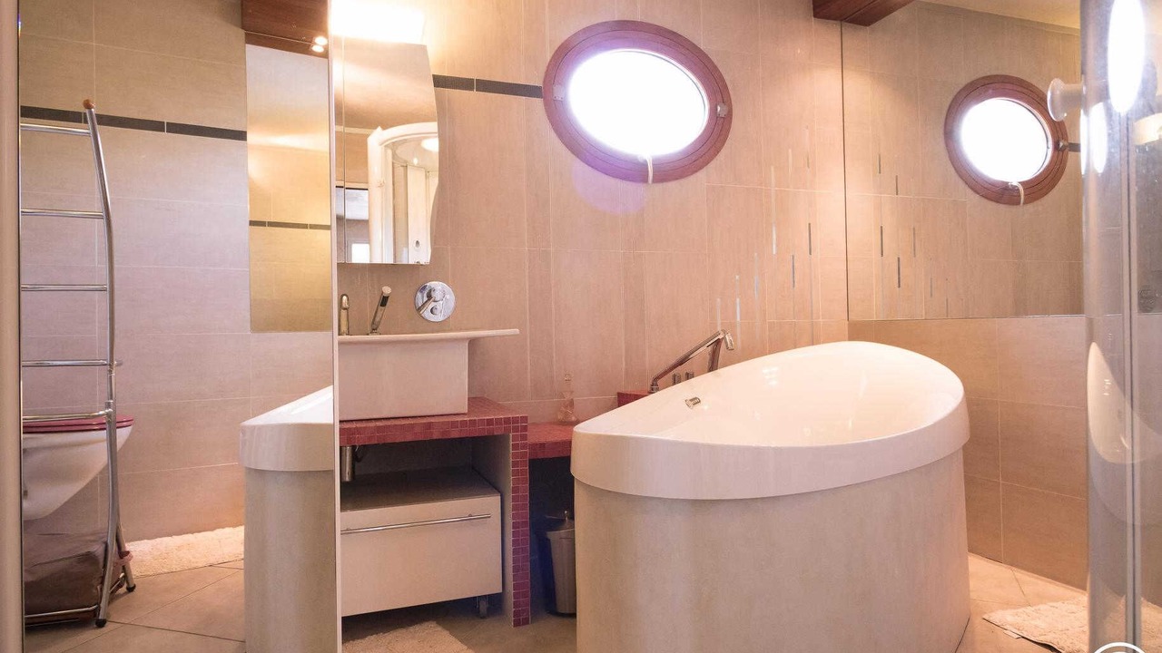 Photo of Bathroom in L'Union