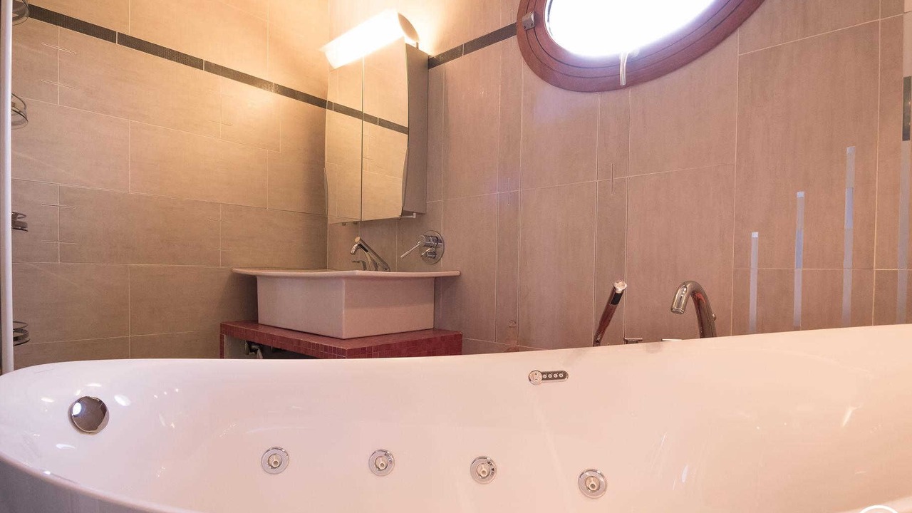 Photo of Bathroom in L'Union