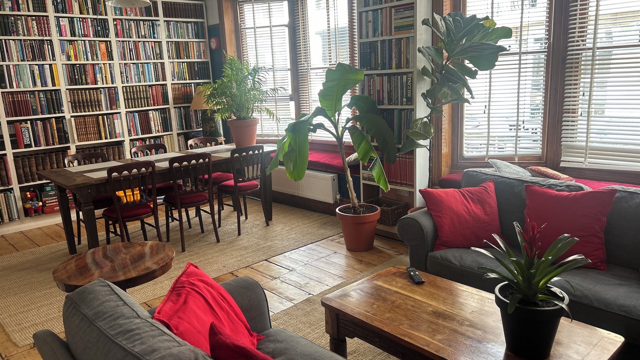 Photo of Livingroom in Hastings