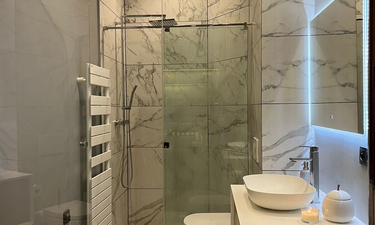 Photo of Bathroom in Voltaire - Saint Amour