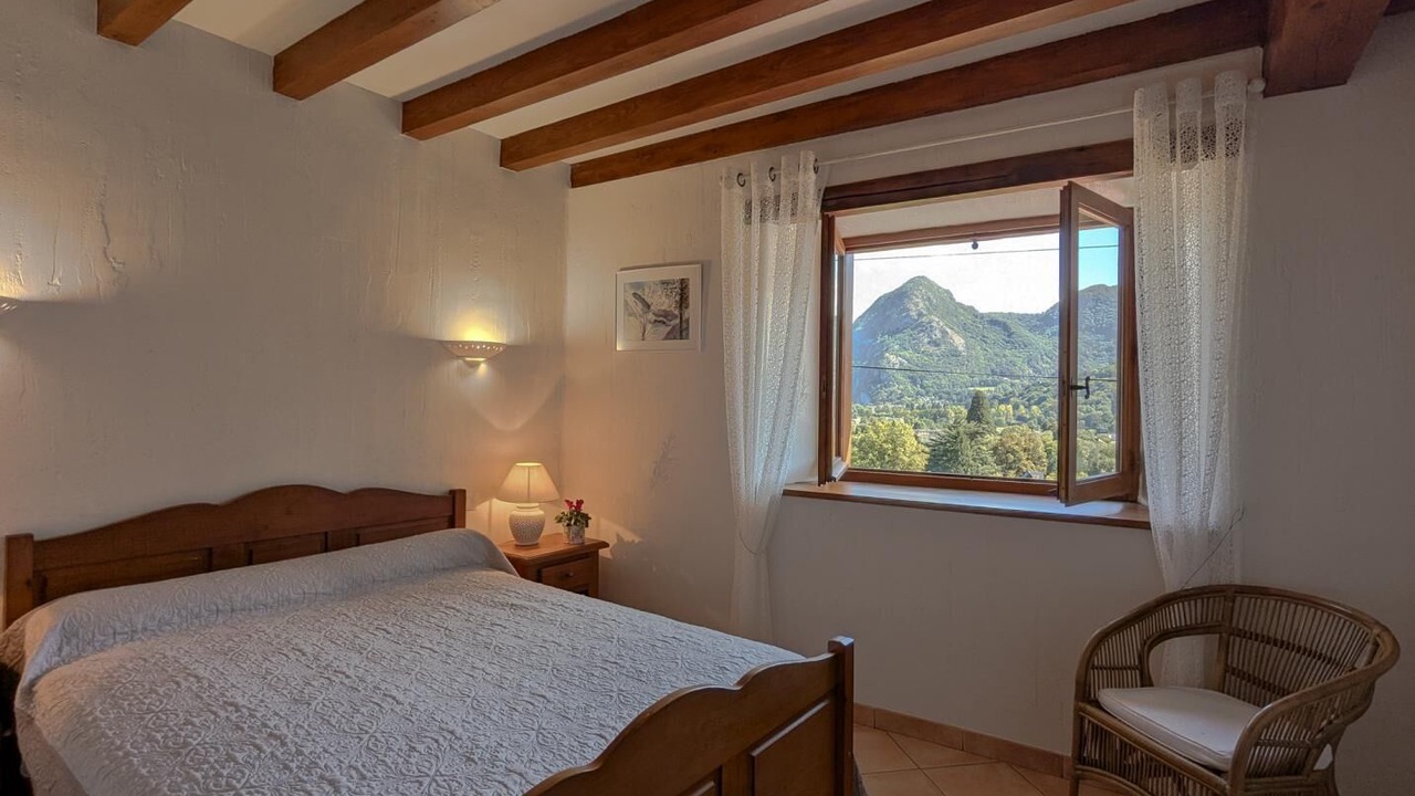 Photo of Bedroom in Cierp-Gaud