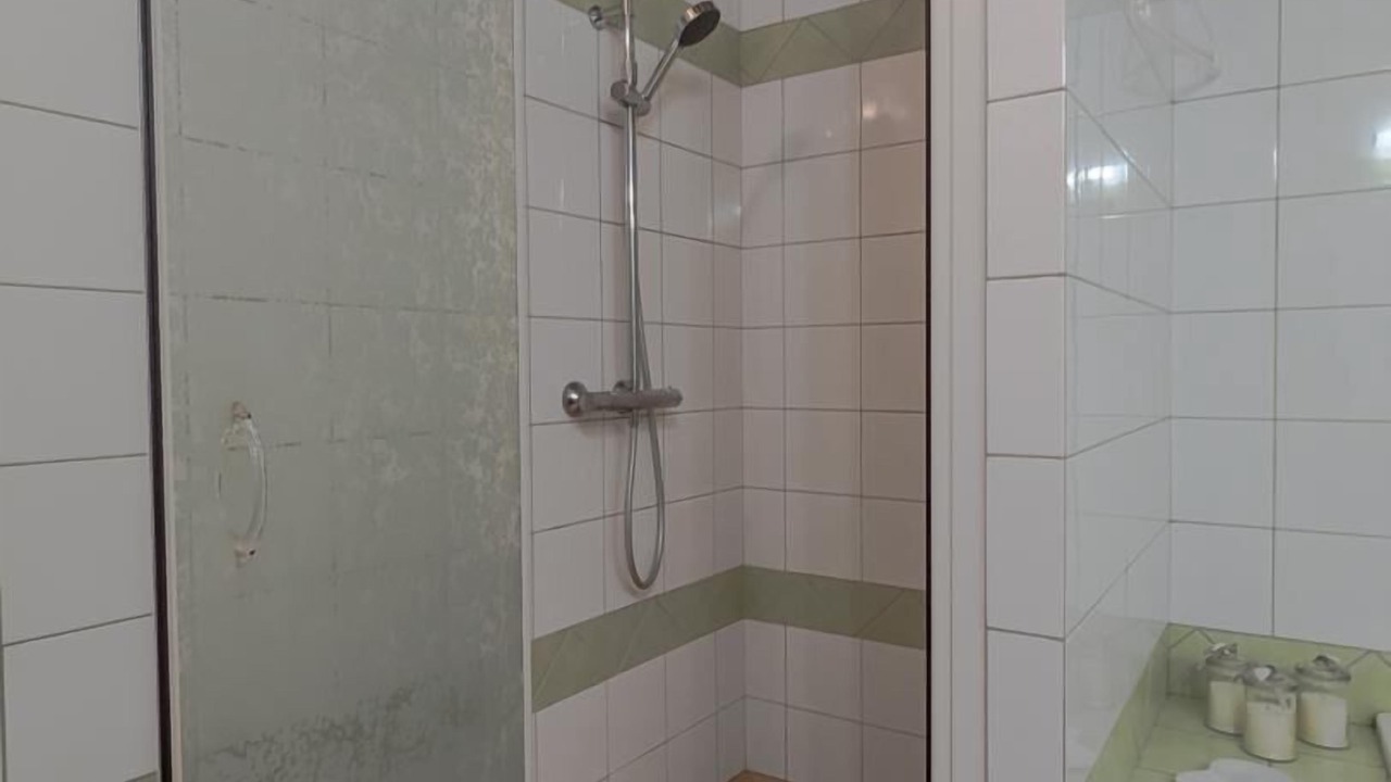 Photo of Bathroom in Cierp-Gaud