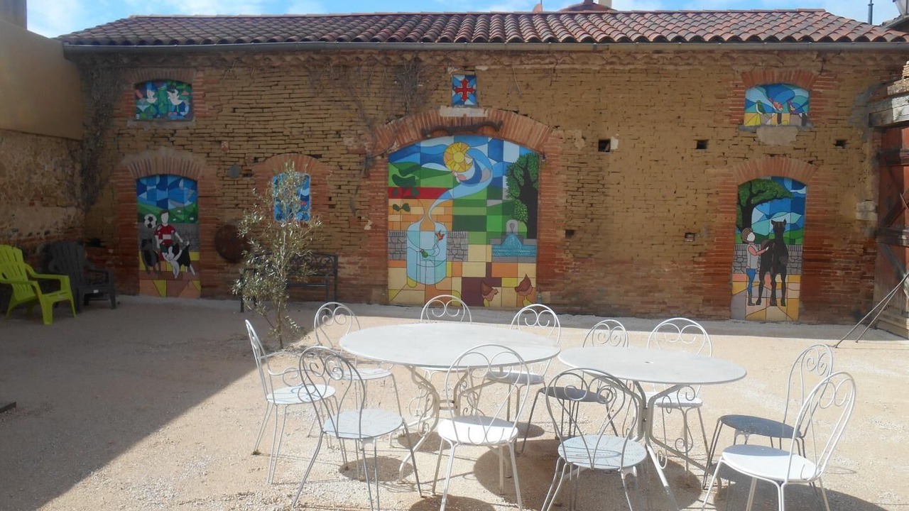 Photo of Outdoor in Saint-Sulpice-sur-Leze