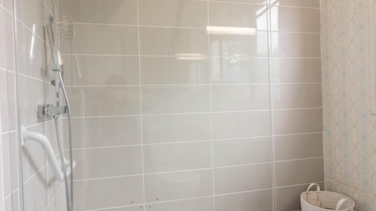 Photo of Bathroom in Merville