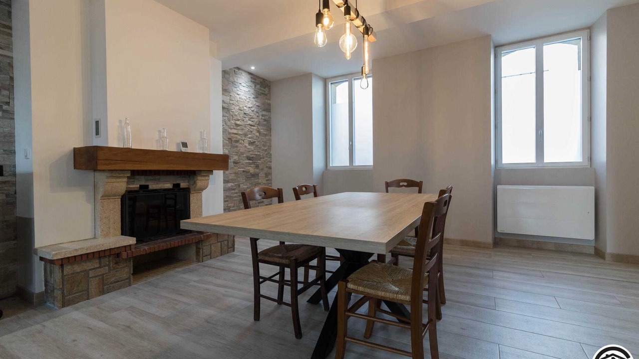 Photo of Others in Calmont