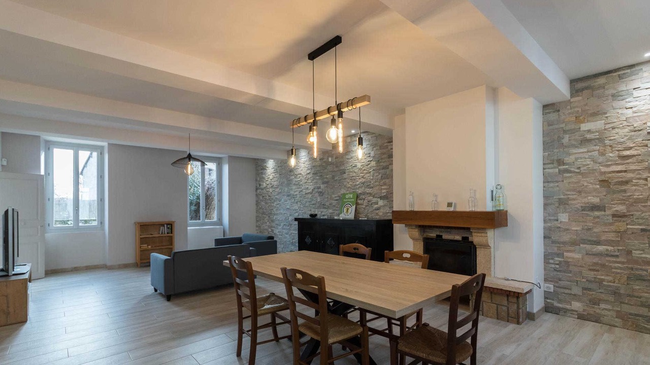 Photo of Others in Calmont