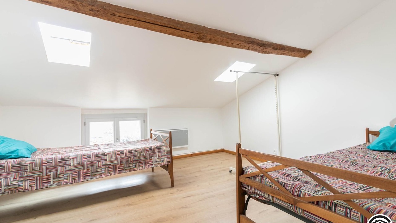 Photo of Bedroom in Calmont